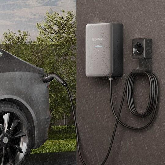Bild 2 - Enphase Wallbox EV-Charger 2 ein-/dreiphasig, mit Typ 2 Stecker und 7,5 m Kabel, RFID - von 7,4 - 22 kW