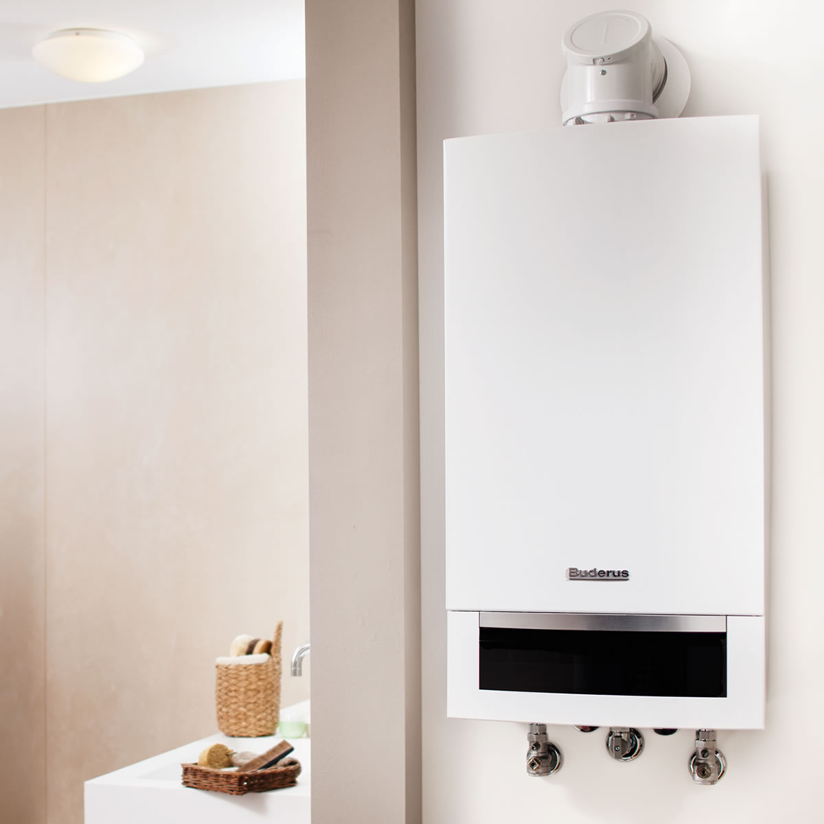 Buderus GB172 Logaplus Gas-Brennwert W22S   WE6.1 mit Regelung, 24kW