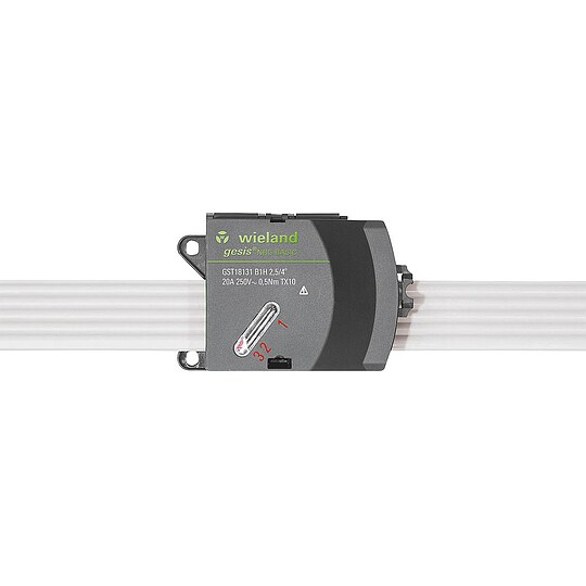Bild 1 - Flachleitungsadapter, 250V / 20A 3-polig, weiter mit GST18i3 passend zu 5 x 2,5 mm