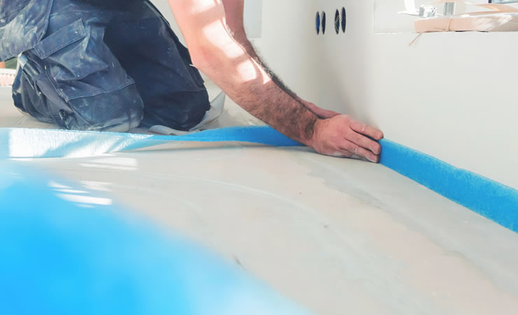 Fussbodenheizung selbst verlegen Randdämmstreifen anbringen